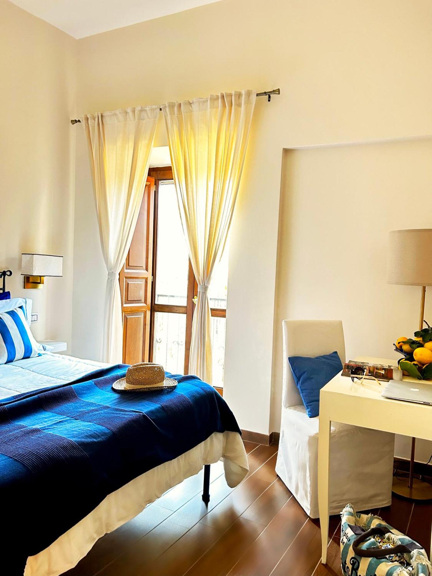 Maison Villa Angela SantʼAgata sui Due Golfi Buitenkant foto