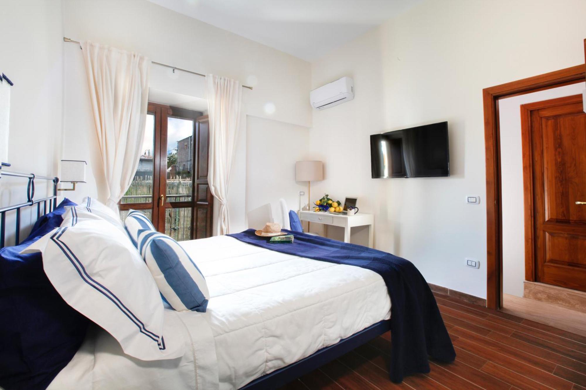 Maison Villa Angela SantʼAgata sui Due Golfi Buitenkant foto